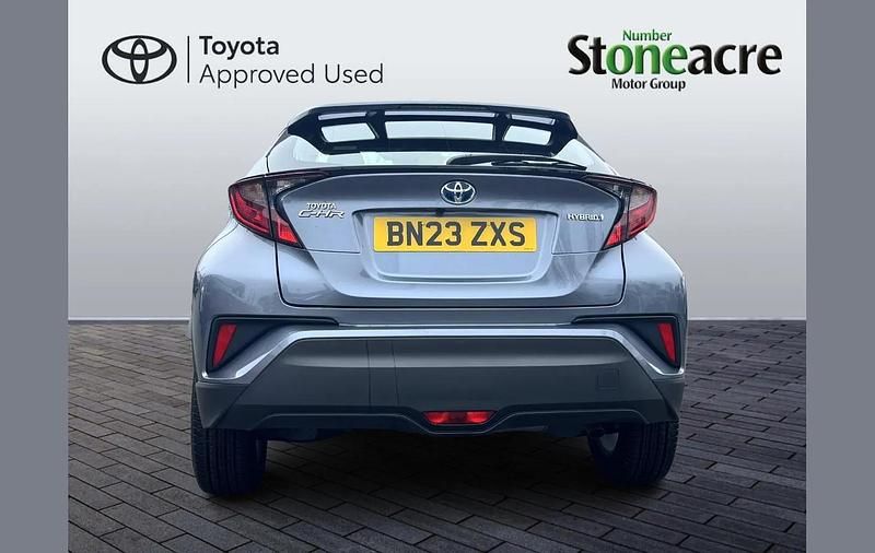 Used Toyota C-HR 122 HP (89 kW) 2023 Grey SUV