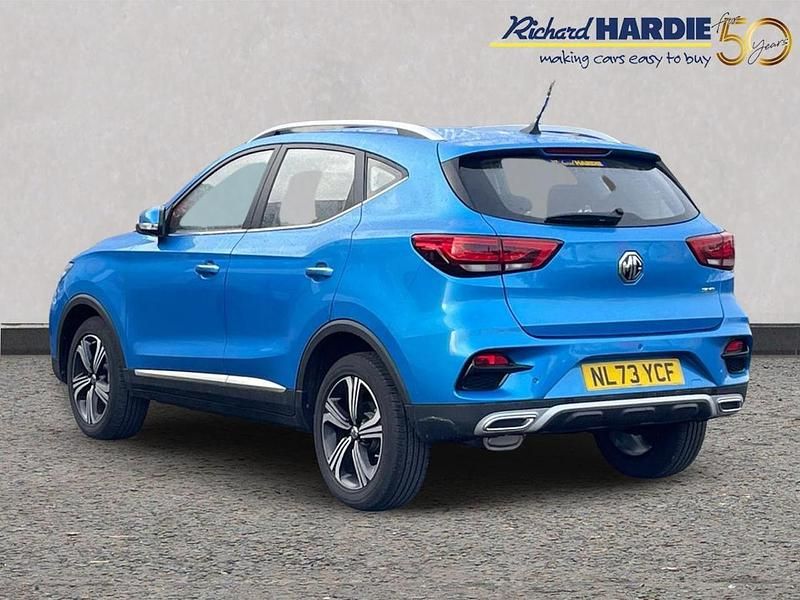 Used MG ZS Excite 105 HP (77 kW) 2023 Blue SUV