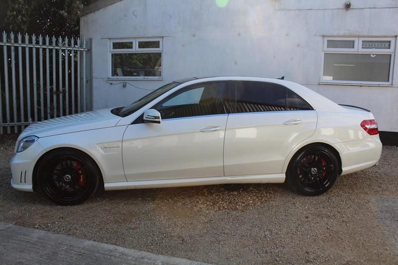 Used Mercedes E63 AMG AMG 615 HP (452 kW) 2013 White Sedan