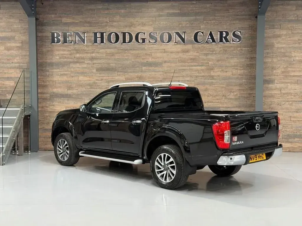 Used Nissan Navara S 190 HP (139 kW) 2019 Black Pickup