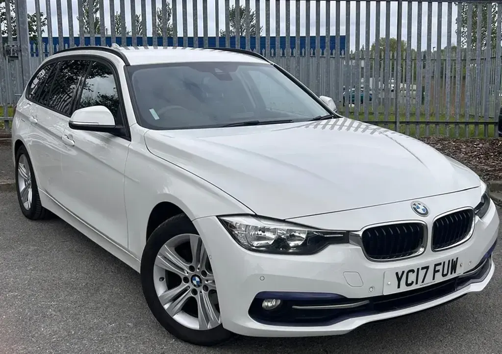 Used BMW 316 Sport Line 116 HP (85 kW) 2017 White Estate
