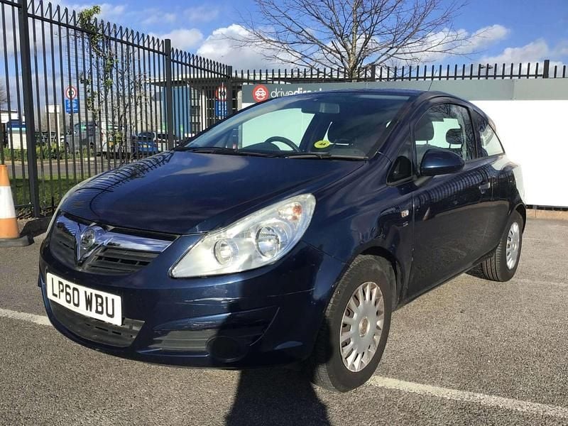 Second-hand Vauxhall Corsa S 2011 Albastru Hatchback