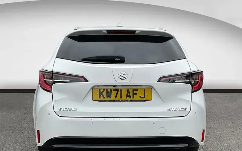 Used Suzuki Swace SZ5 122 HP (89 kW) 2022 White Estate