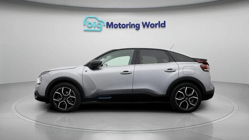 Used Citroën e-C4 Shine 100 kW (136 HP) 2022 Hatchback