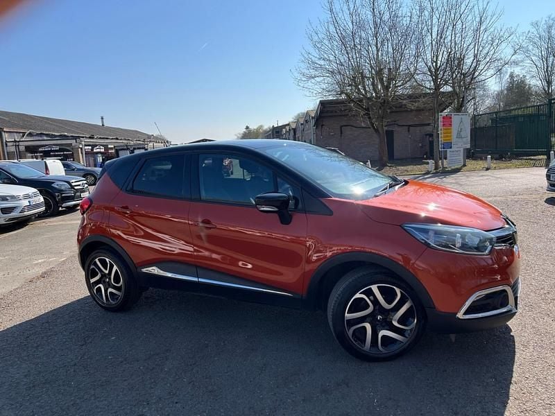 Używany Renault Captur Dynamique 90 KM (66 kW) 2015 Pomarańczowy SUV