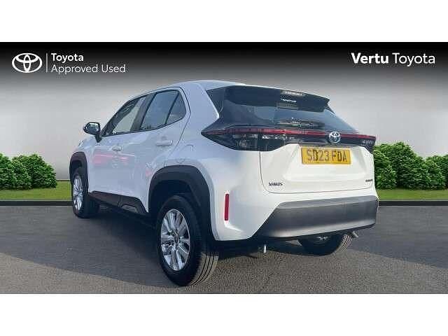 Used Toyota Yaris Cross 113 HP (83 kW) 2023 White SUV
