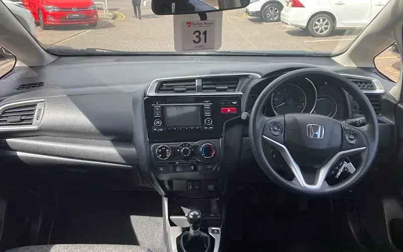 Used Honda Jazz S 102 HP (75 kW) 2017 Hatchback