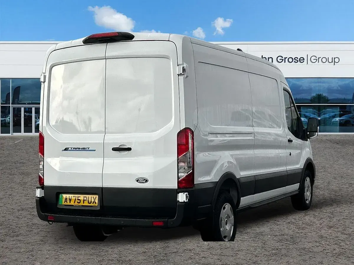 Nuevo Ford Transit Trend 135 kW (184 CV) 2025 Blanco Van