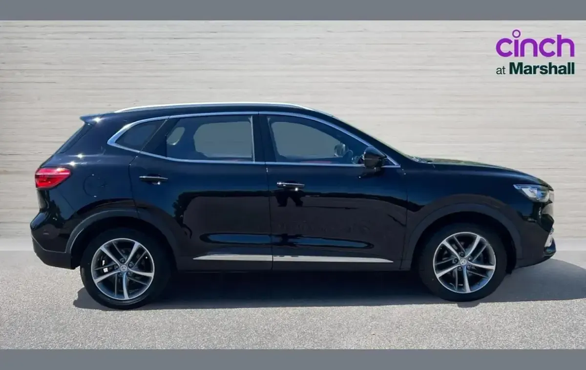 Used MG HS Exclusive 258 HP (189 kW) 2022 Black SUV