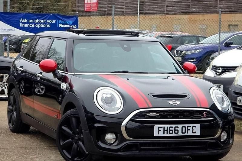 Used Mini Cooper Clubman 2017 Black Estate
