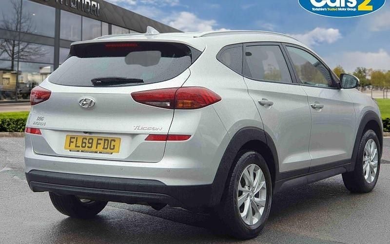 Used Hyundai Tucson SE 132 HP (97 kW) 2019 Silver SUV