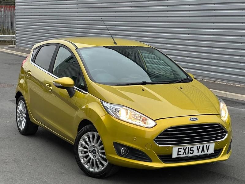Yellow Used 2015 Ford Fiesta Titanium Hatchback | £5,695 (Fair price) - Image 1/4