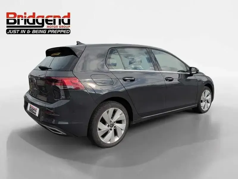 Used VW Golf VII Style 130 HP (95 kW) 2020 Grey Hatchback