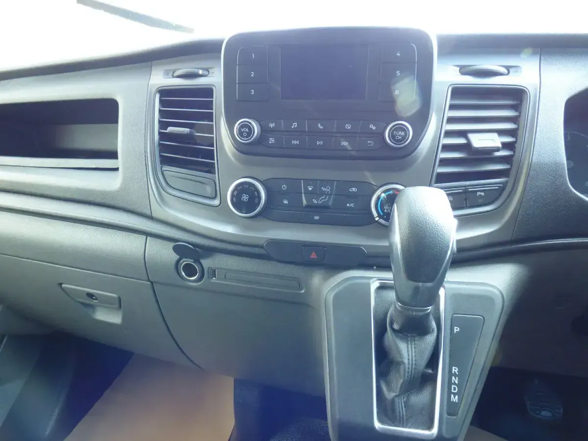 Used Ford Transit Custom Trend 130 HP (95 kW) 2019 White