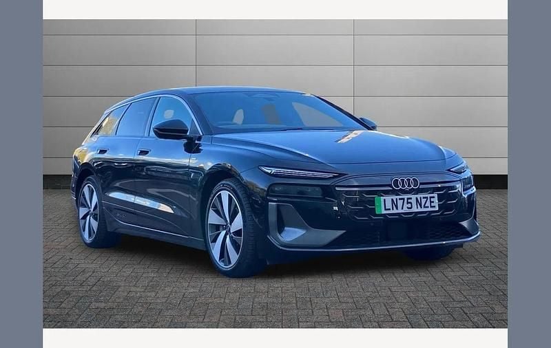 Used Audi e-tron S-Line 269 kW (367 HP) 2025 Black SUV