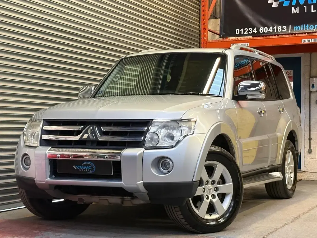 Used Mitsubishi Shogun Warrior 168 HP (123 kW) 2007 Silver SUV