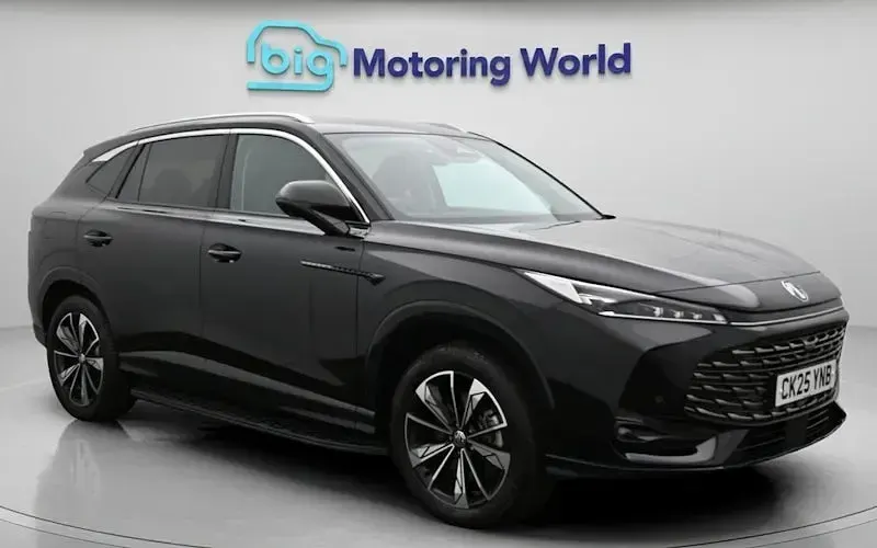 Used MG HS Trophy 303 HP (222 kW) 2025 SUV