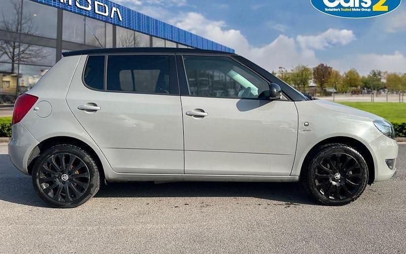 Used Skoda Fabia 69 HP (50 kW) 2013 Grey Hatchback