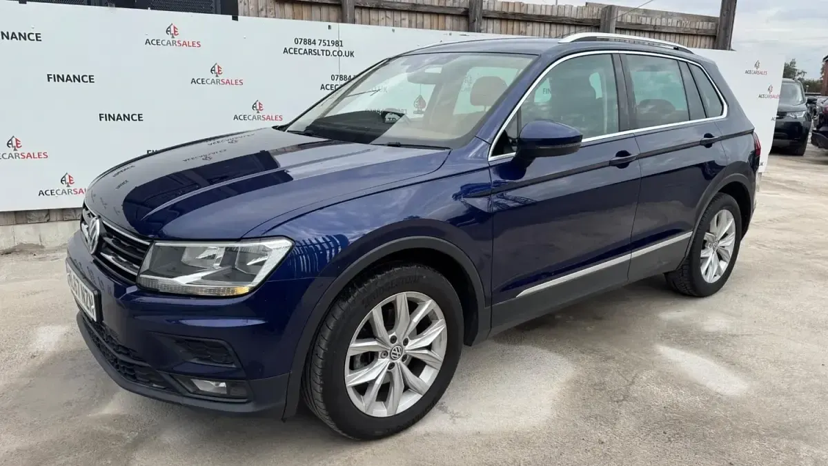 Second-hand VW Tiguan SE 150 CP (110 kW) 2017 Albastru SUV