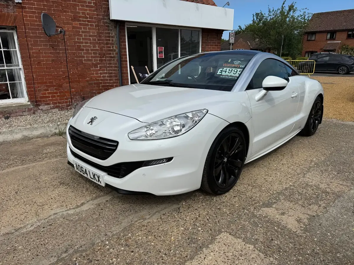 Used Peugeot RCZ GTi 163 HP (119 kW) 2014 White Coupe