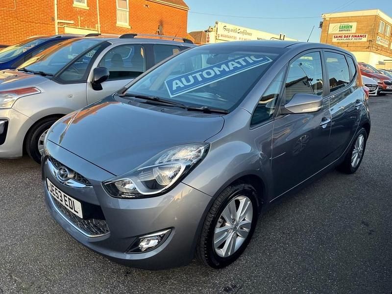 Used Hyundai ix20 Style 123 HP (90 kW) 2011 Grey Hatchback