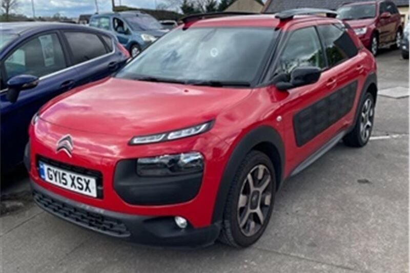 Red Used 2015 Citroën C4 Cactus Flair Hatchback | £5,995 (A bit pricey) - Image 1/4
