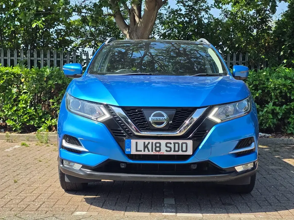 Used Nissan Qashqai N-Connecta 115 HP (84 kW) 2018 Blue SUV
