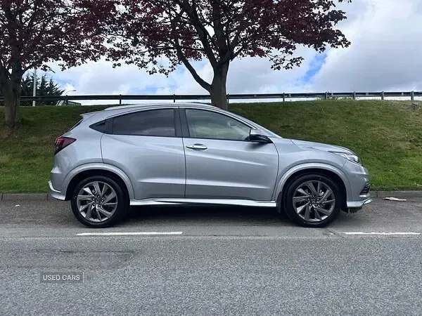 Used Honda HR-V EX 131 HP (96 kW) 2021 Silver SUV