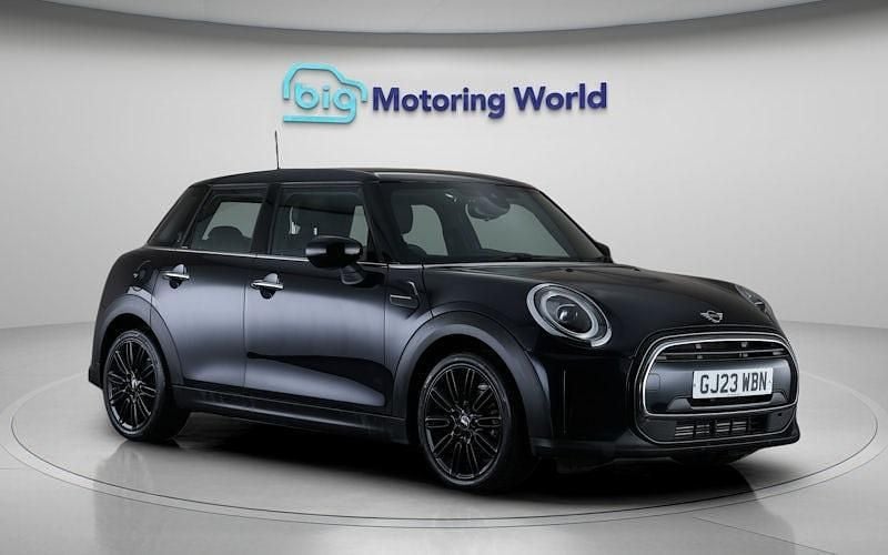 Used Mini Cooper Exclusive 136 HP (100 kW) 2022 Blue/black Hatchback