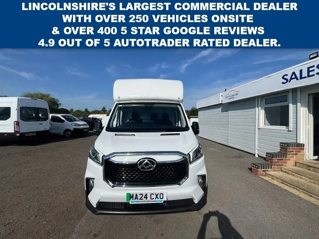 Used Maxus eDeliver 9 150 kW (204 HP) 2024 White Van