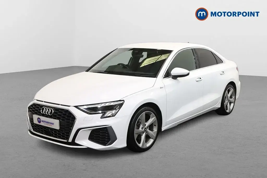 Używany Audi A3 S-Line 2021 Biały Sedan/Limuzyna