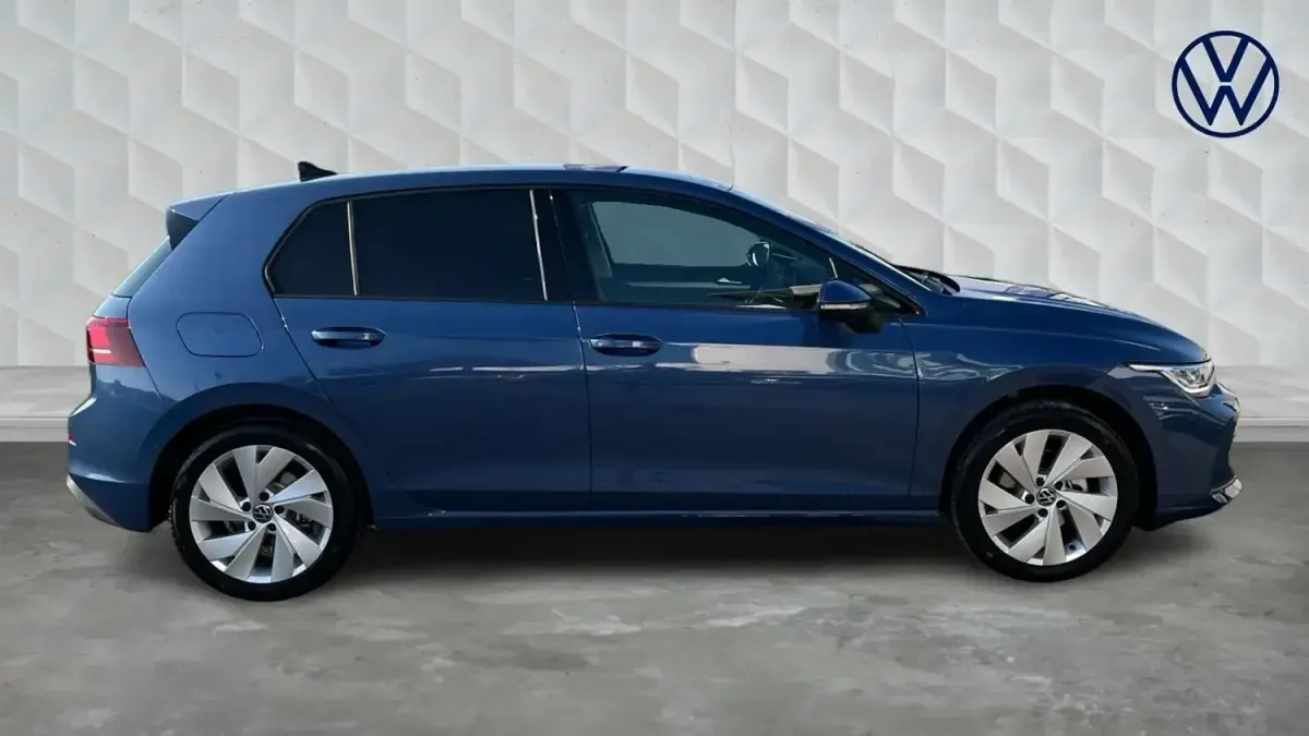 Używany VW Golf VIII Match 2026 Niebieski Hatchback