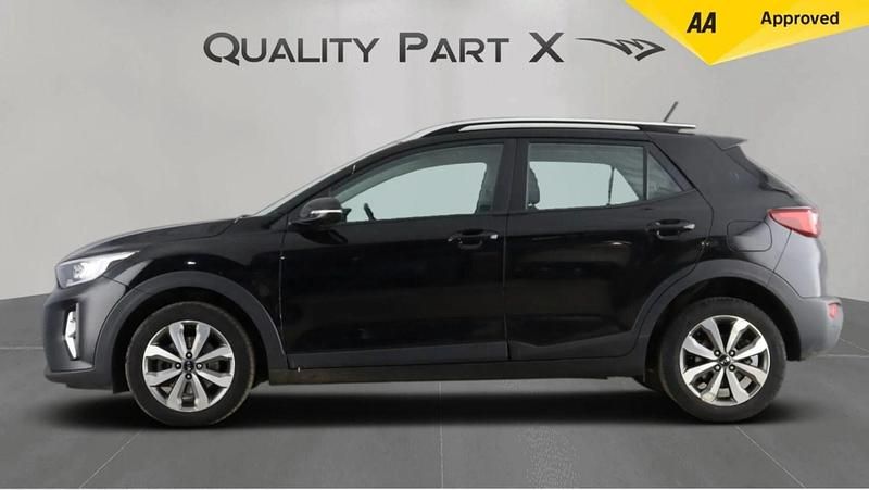 Used Kia Stonic 100 HP (73 kW) 2021 Black SUV