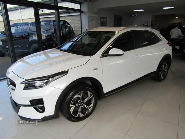 White Used 2022 Kia XCeed SUV | £12,985 (Good price) - Image 1/4