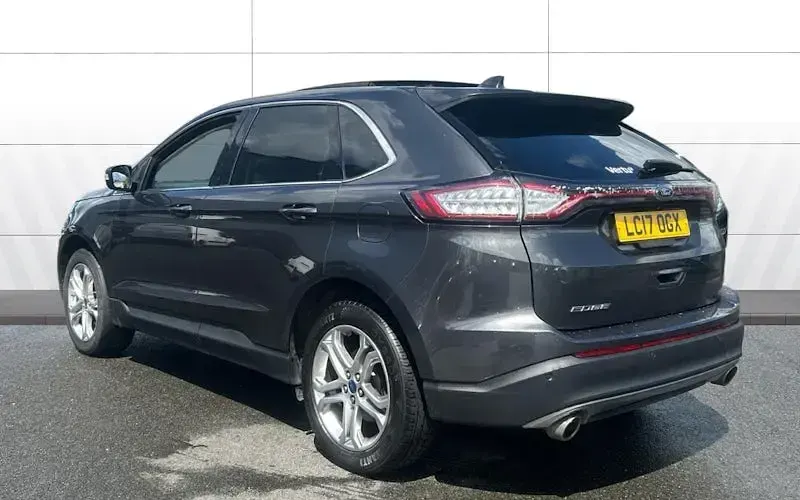 Used Ford Edge Titanium 211 HP (155 kW) 2017 Grey SUV