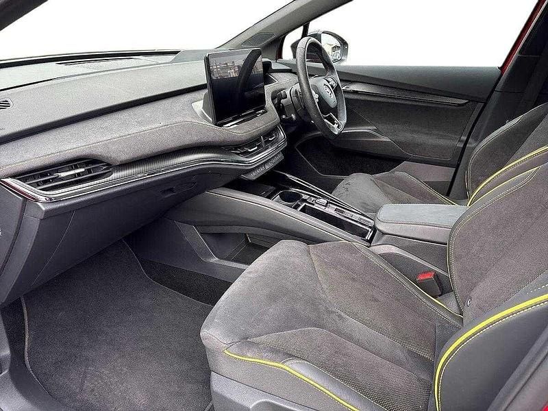 Used Skoda Enyaq iV vRS 183 kW (250 HP) 2024 Velvet red metallic SUV