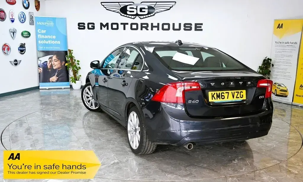 Used Volvo S60 SE Lux 150 HP (110 kW) 2017 Grey Sedan