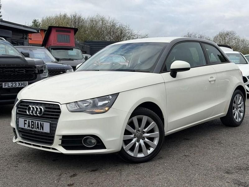 Used Audi A1 Sport 122 HP (89 kW) 2014 White Hatchback