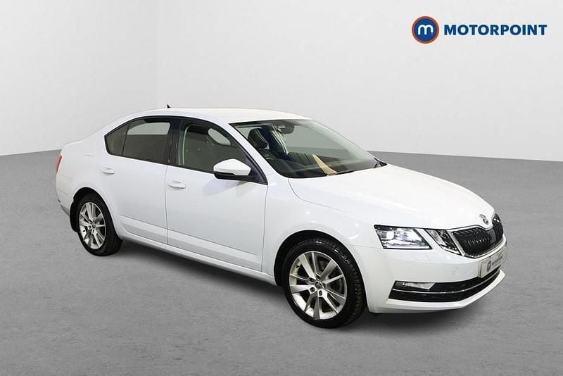 Used Skoda Octavia SE L 190 HP (139 kW) 2020 White Hatchback