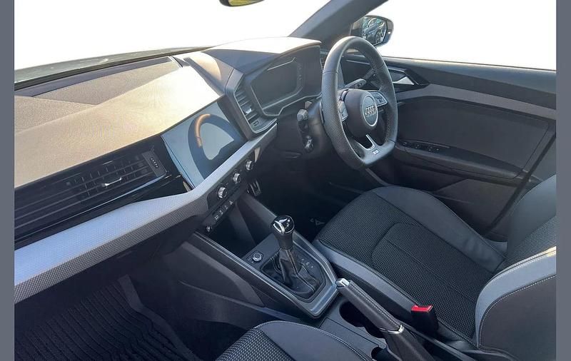 Used Audi A1 Black Edition 147 HP (108 kW) 2025 Grey SUV