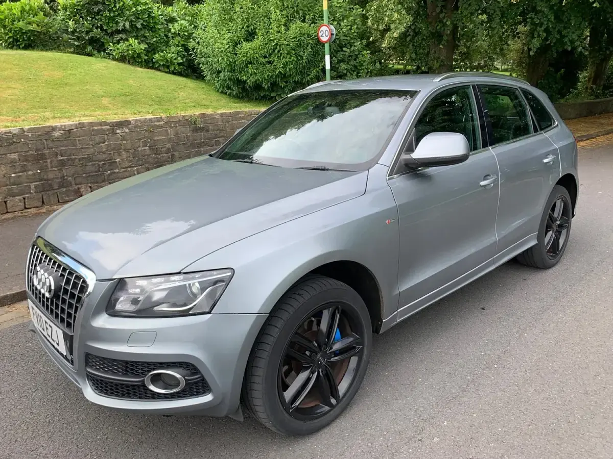 Used Audi Q5 S-Line 240 HP (176 kW) 2010 Grey SUV