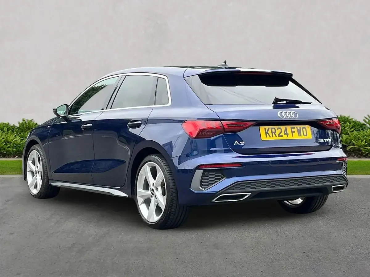 Used Audi A3 S-Line 147 HP (108 kW) 2024 Blue Hatchback