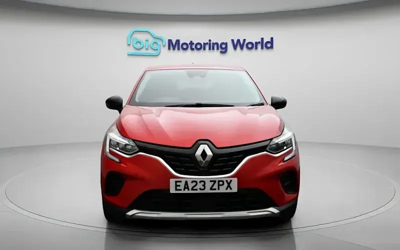 Używany Renault Captur Evolution 143 KM (105 kW) 2024 SUV