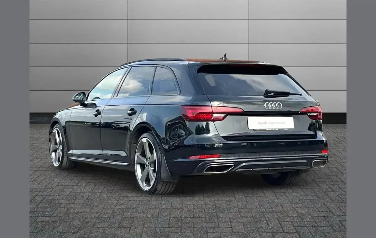 Used Audi A4 Black Edition 187 HP (137 kW) 2019 Black Estate