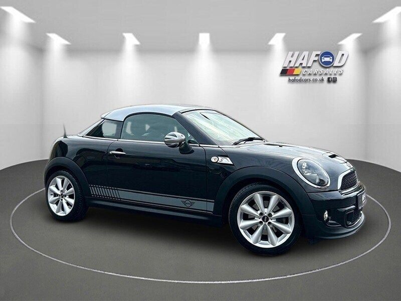 Black Used 2015 Mini Cooper S Coupé Coupe | £5,499 (Fair price) - Image 1/3