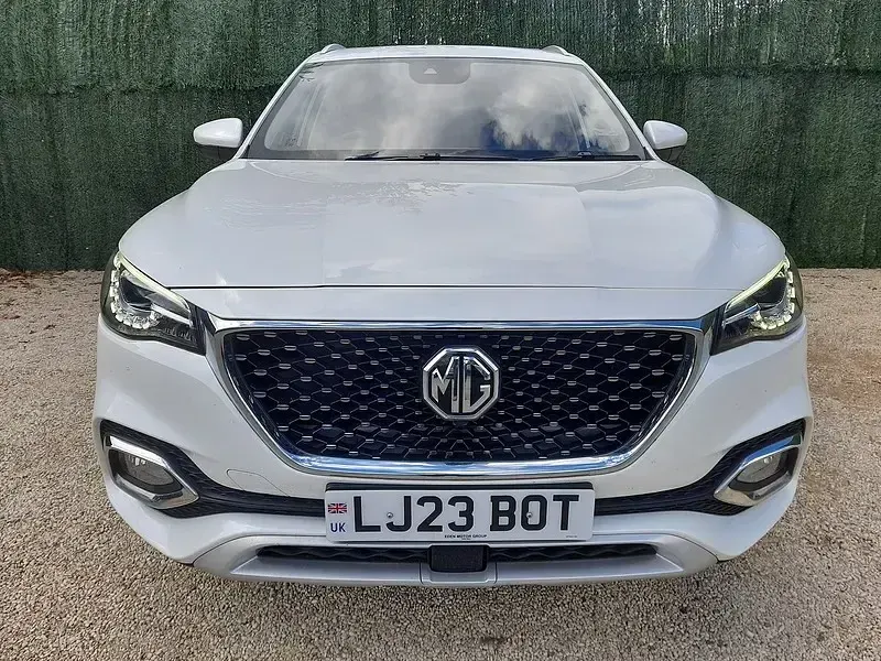 Used MG HS Exclusive 162 HP (119 kW) 2023 White SUV