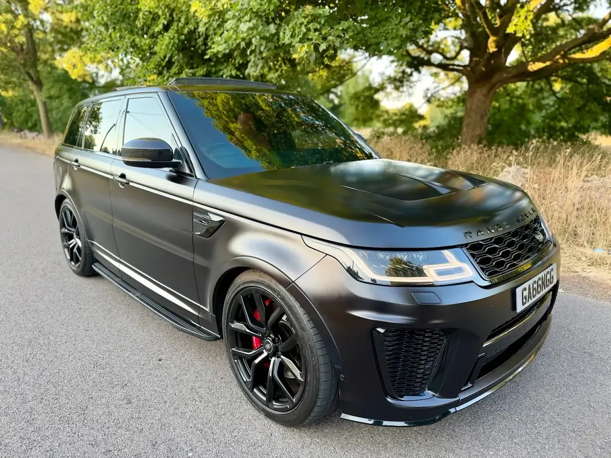 Used Land Rover Range Rover Sport SVR 575 HP (422 kW) 2020 Black SUV