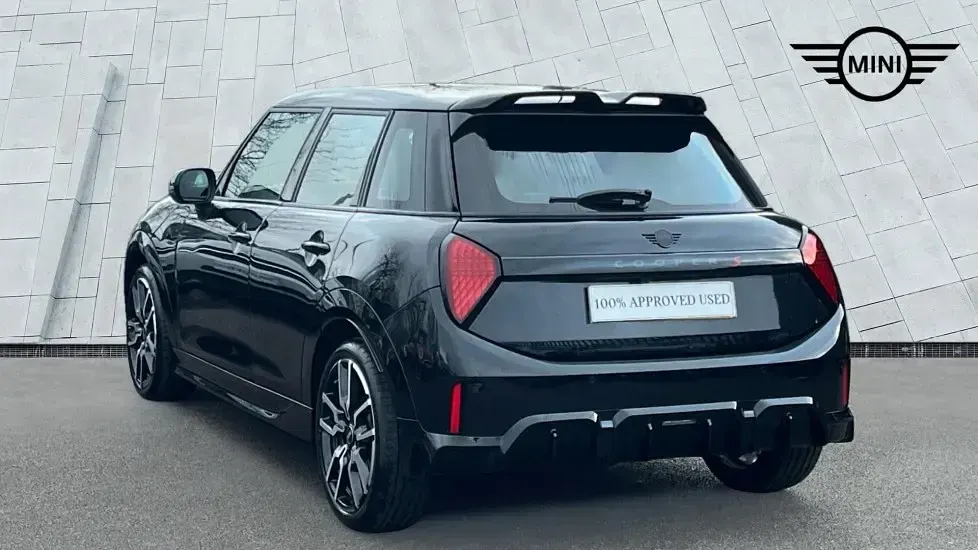 Used Mini Cooper S Hatch 201 HP (147 kW) 2024 Black Hatchback