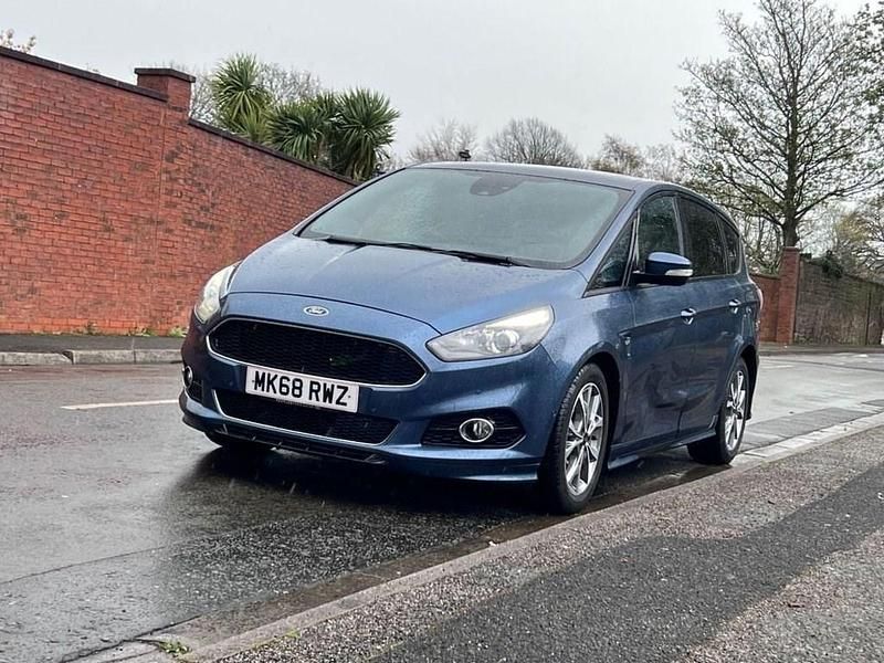 Usado Ford S-MAX ST-Line 190 HP (139 kW) 2018 Azul Monovolume