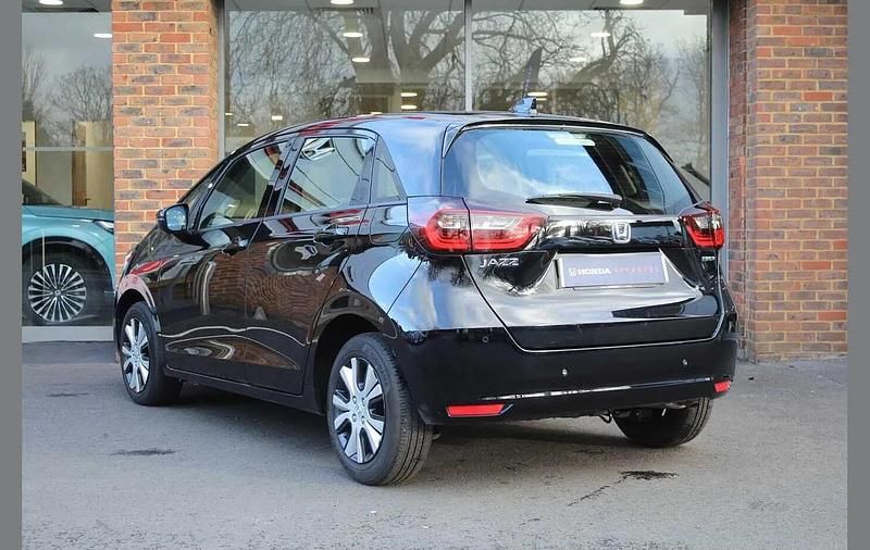 Used Honda Jazz Hybrid 107 HP (78 kW) 2023 Black Hatchback